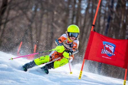 Коломенские горнолыжники выступили на Празднике Севера
