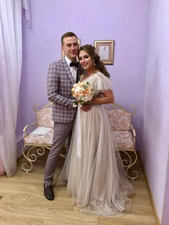 В Коломне 19.09.19 зарегистрировали 8 пар новобрачных