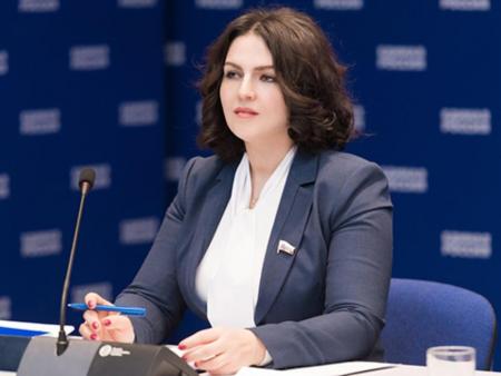 «Единая Россия» защитит людей от недобросовестных коллекторов