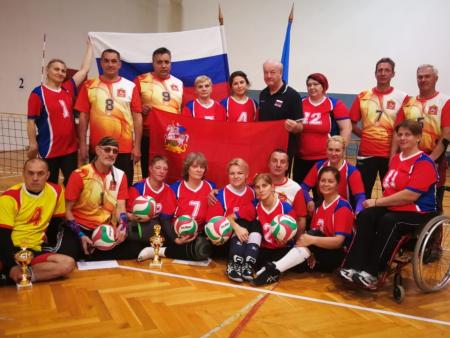 «Серебро» Чемпионата России по волейболу сидя – у коломенских спортсменов