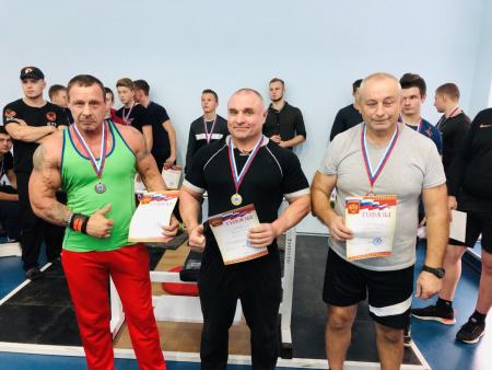 Штангисты соревновались в ФОК «Коломенский»