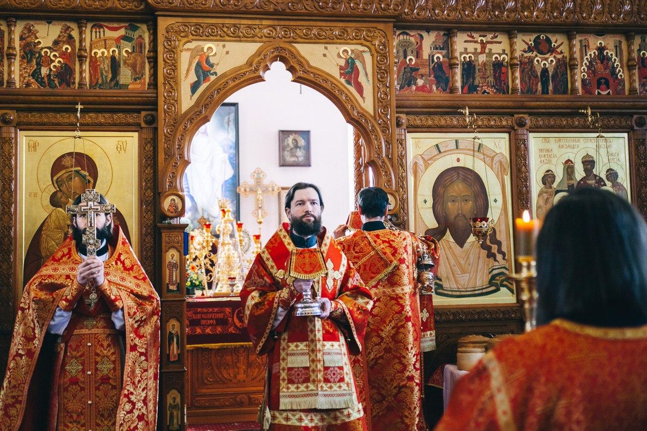 Из какого храма ведется сегодня трансляция