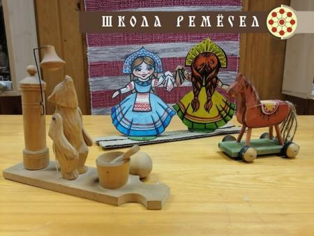 Коломенцев приглашают на мастер-класс по изготовлению игрушки из картона