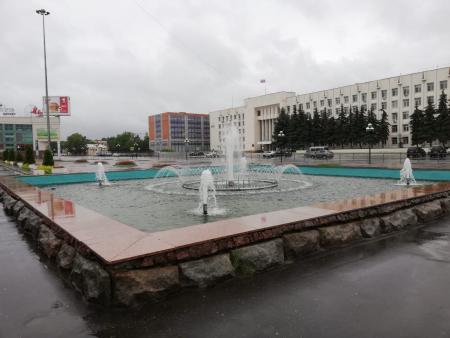 В Коломенском городском округе открыли скверы и парки и включили фонтаны