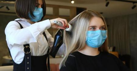 Коломенцы рассказали, как соблюдают масочный режим