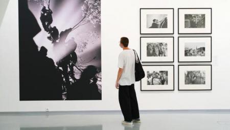 Андрей Воробьёв подписал постановление, смягчающее в Подмосковье ряд действующих из-за коронавируса ограничений.