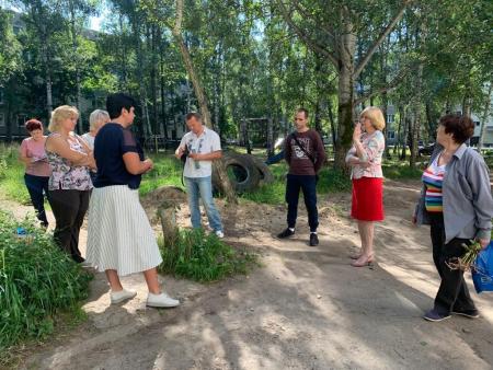 В поселке Сосновый бор провели инспекционный обход территории