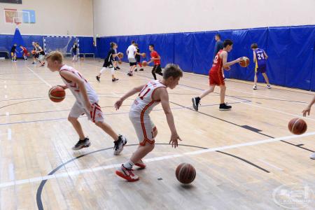 В конькобежном центре «Коломна» прошли сборы для юных баскетболистов