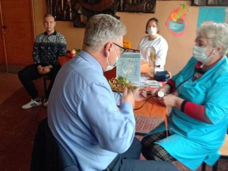 Коломенские врачи и студенты провели тематическую акцию во Всемирный день сердца