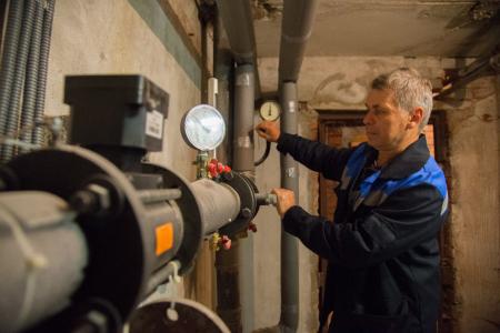 Электронные узлы учёта поступающего тепла в коломенские дома позволят экономить финансы жителей в тёплую погоду