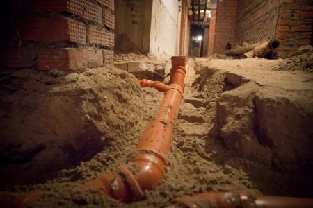 Масштабную модернизацию канализационной системы провели на одном из домов по улице Дзержинского