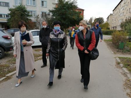 В Непецино провели инспекционный обход территории