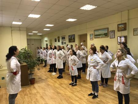 С Международным Днем студентов - медиков!