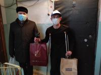 Депутат Мособлдумы Алексей Мазуров поздравил активиста с Днем Рождения Партии