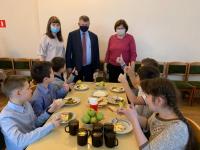 Питание школьников под контролем