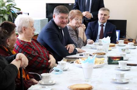 Глава Городского округа Коломна Денис Лебедев провёл встречу с активом Озёрского отделения «Союза пенсионеров Подмосковья»