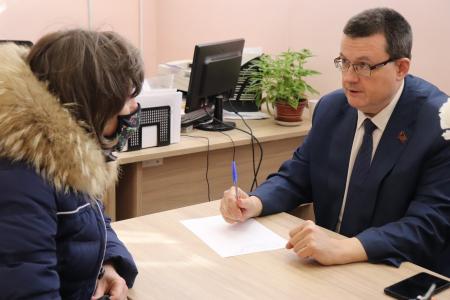 Депутат Московской областной думы А.А. Голубев оказал помощь озерчанам, оказавшимся в сложной жизненной ситуации