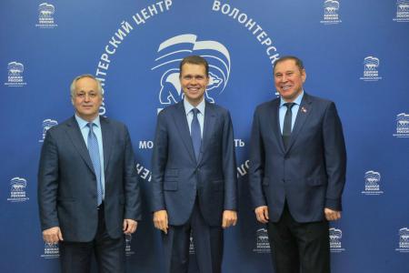 Предварительное голосование на финишной прямой