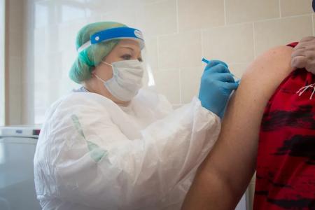 Департамент городского хозяйства мотивирует своих сотрудников прививаться от коронавируса