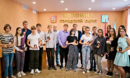 Юным озерчанам вручили паспорта