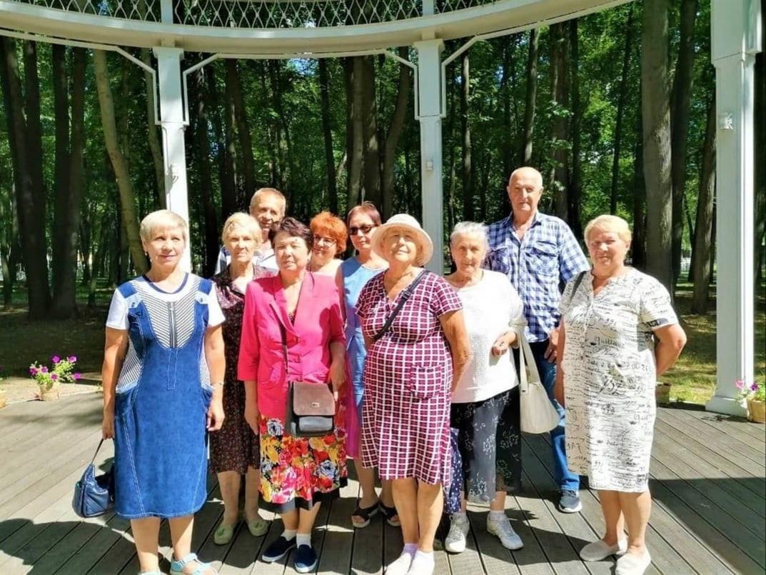 Озёрские пенсионеры побывали на экскурсии в Воскресенске | 16.08.2021 |  Коломна - БезФормата