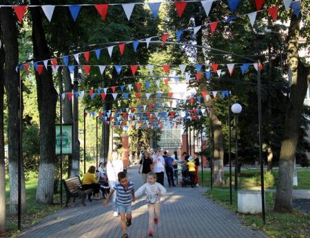 В Озерах отпраздновали День Государственного флага
