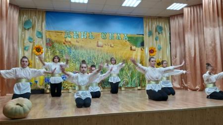 Праздничный вечер прошел в Емельяновском доме культуры