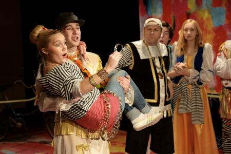 Коломенскому народному театру — 95 лет