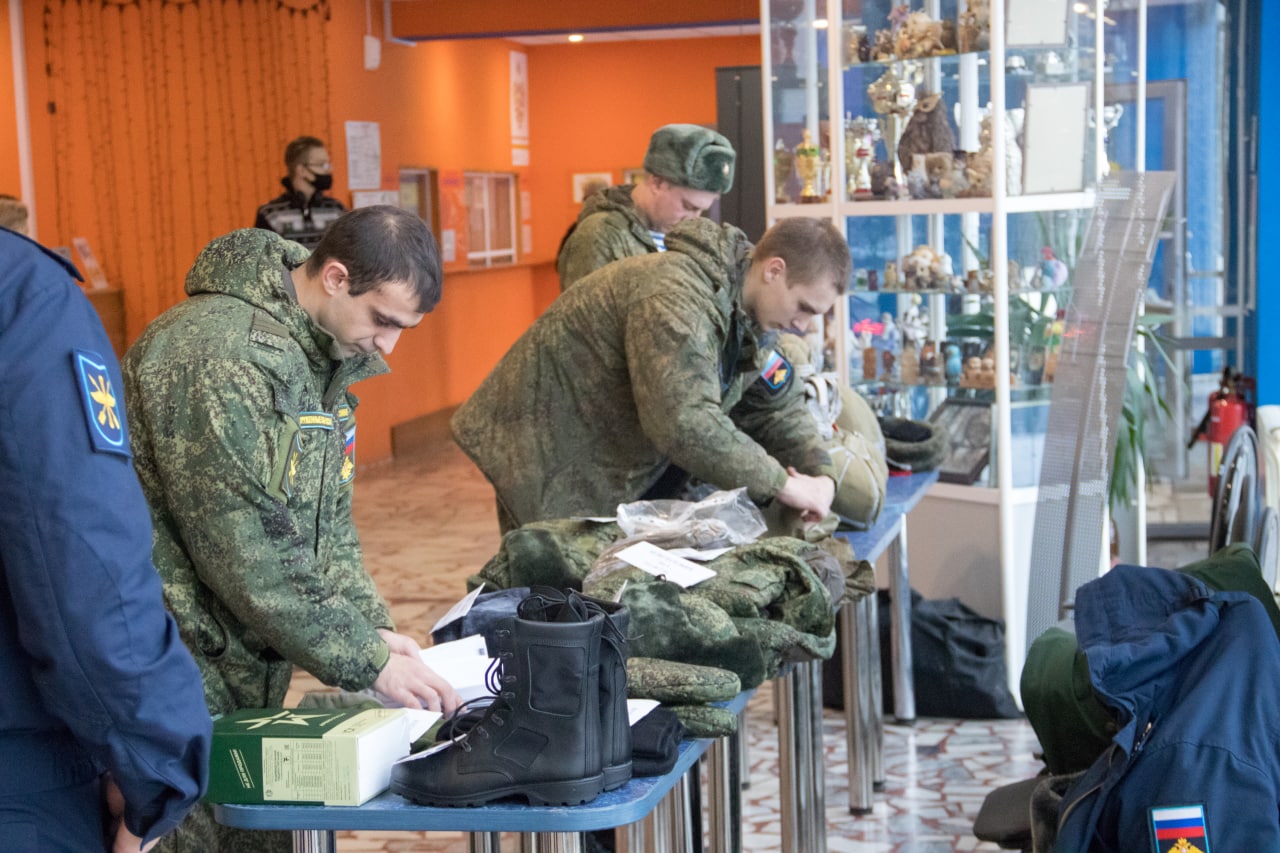 День призывника в Коломне. Праздник Коломна 2011 год с военными. День призывника Колпино.