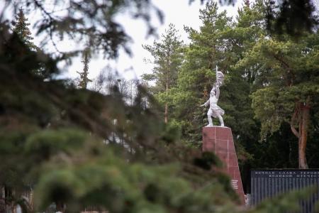 Мемориал «Погибшим воинам города Озёры» благоустроят