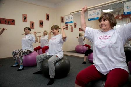 В клубах «Активное долголетие» сняли ковидные ограничения