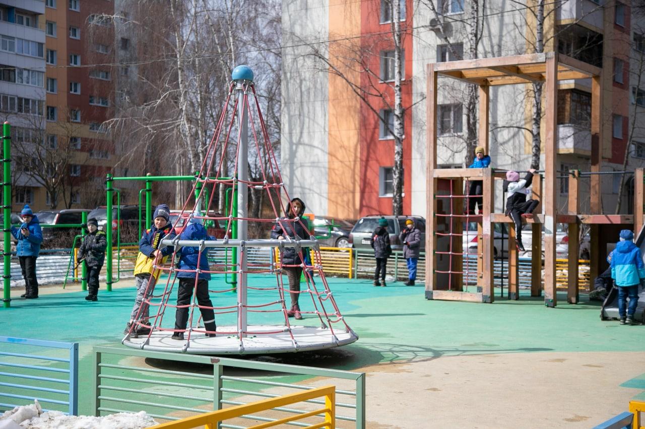 Глава округа: «порядок начинается с подъезда и двора» | 05.04.2022 | Коломна  - БезФормата