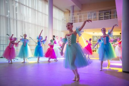 Капитальные обновления ДК &laquo;Коломна&raquo; уже смогли оценить многие жители нашего округа