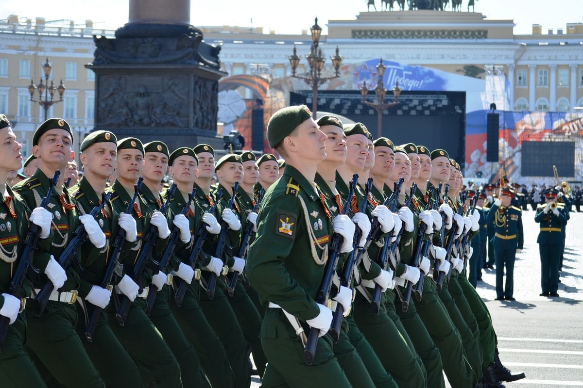 Страны участницы парада. Парад Победы МВАА. МВАА выпуск 2022. Курсанты МВАА. Михайловская Академия выпуск.