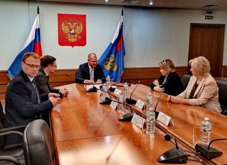 Омбудсмен Подмосковья Екатерина Семёнова: Соглашение о сотрудничестве с Центральным управлением Ростехнадзора повысит эффективность работы по защите прав человека