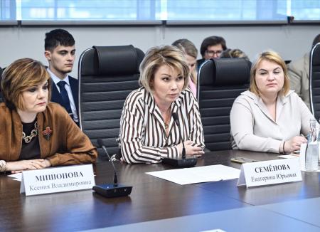 Екатерина Семёнова: для воспитания патриотов необходимо единое детское движение, основанное на идеологии