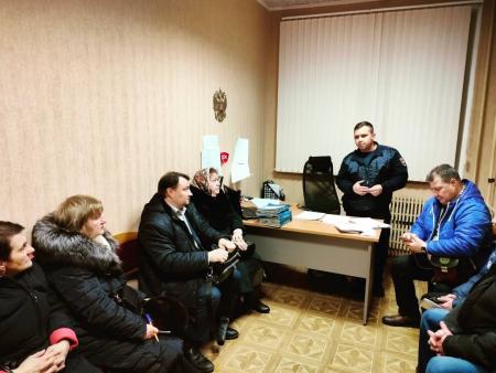 Служба участковых уполномоченных полиции округа продолжает сотрудничество с управляющей компанией ООО &laquo;ДГХ&raquo;