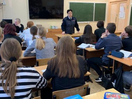 В Коломне полицейские провели акцию «Я-патриот!»