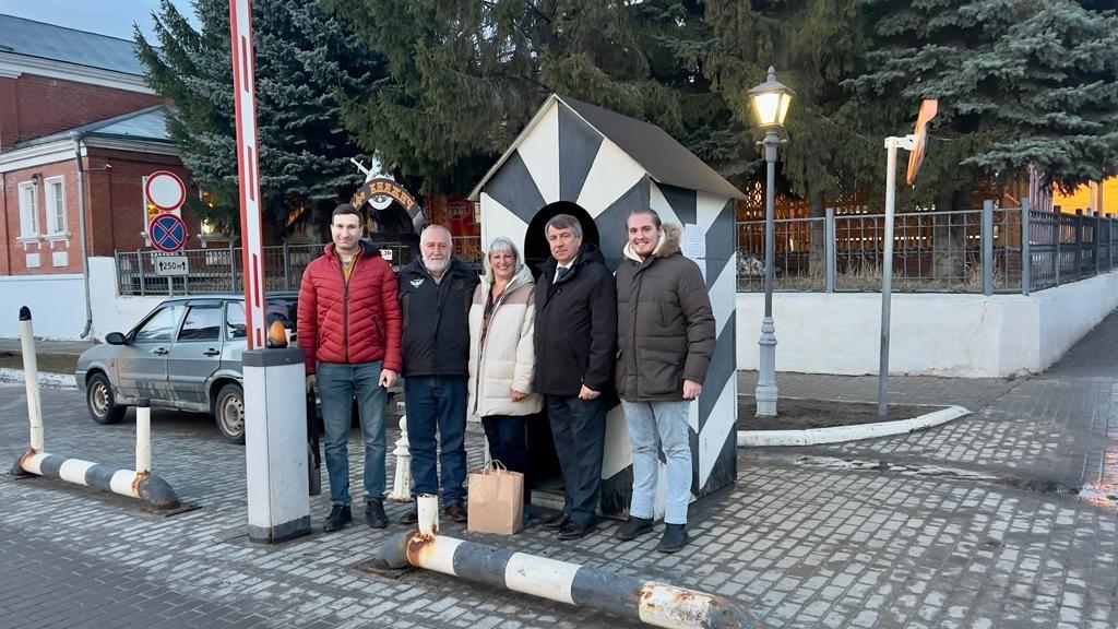 Бывший приехал в мой город. День города фото. Семейные встречи. Коломна (город).