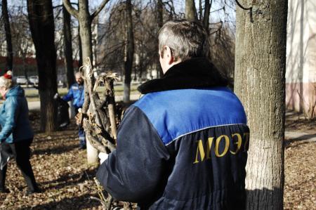 Трудовой коллектив «Коломенского трамвая» поддержал акцию по наведению чистоты и порядка в городе