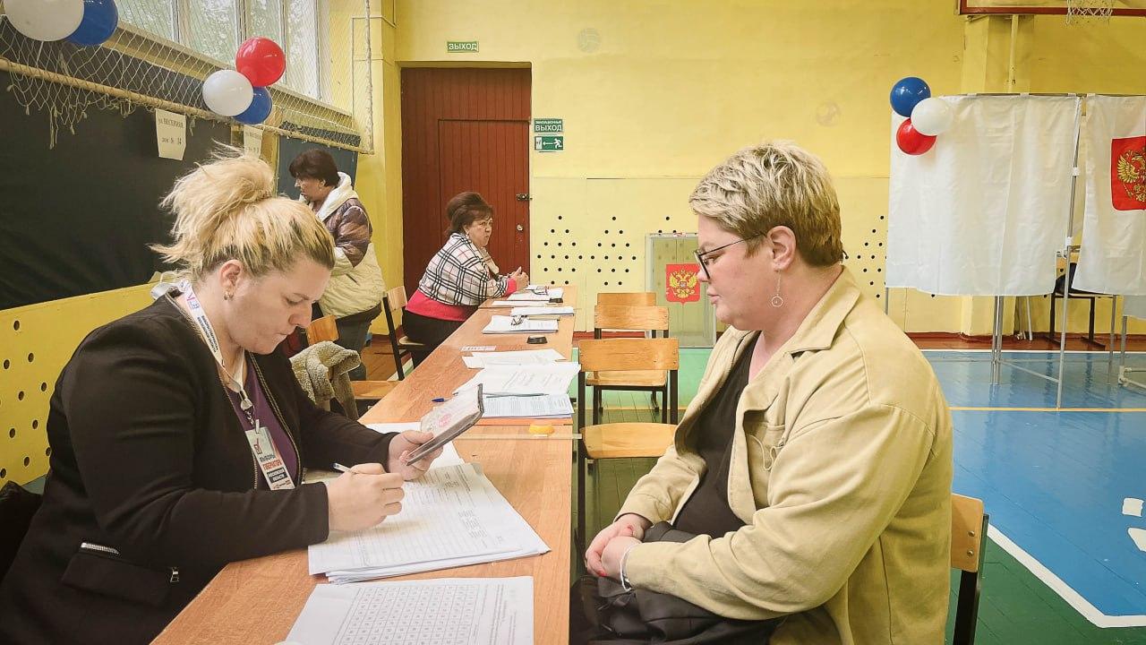 Руководитель Центра поддержки Дарья Бабаева проголосовала на выборах  Губернатора МО | 09.09.2023 | Коломна - БезФормата