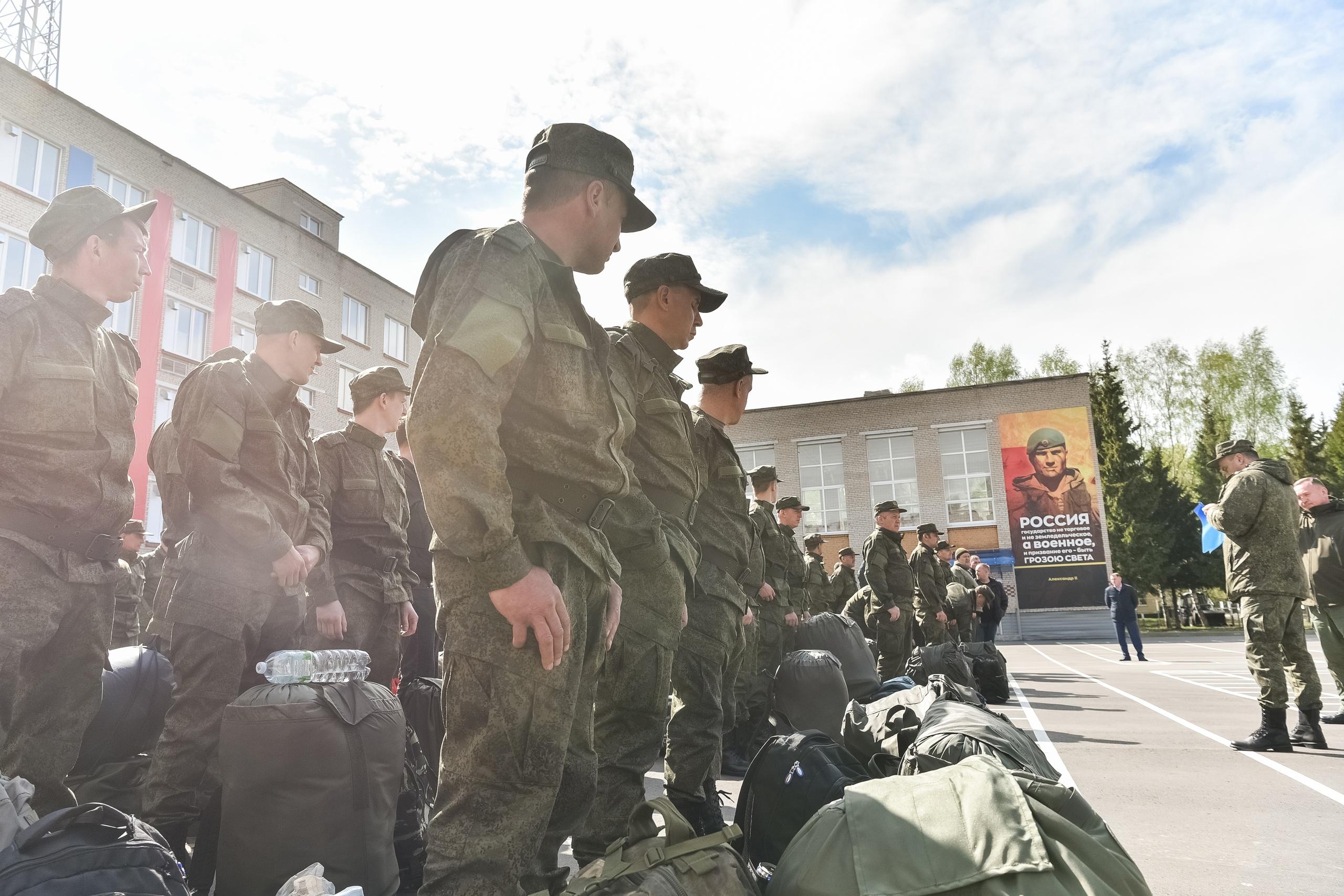 Как коломенцы могут заключить контракт на военную службу? | 18.10.2023 |  Коломна - БезФормата