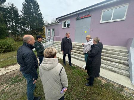 Первым заместителем главы округа Лубяным Д.Б. проведен обход территории села Сосновка