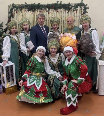 В селе Пирочи Городского округа Коломна состоялся предновогодний фестиваль «Ёлки».