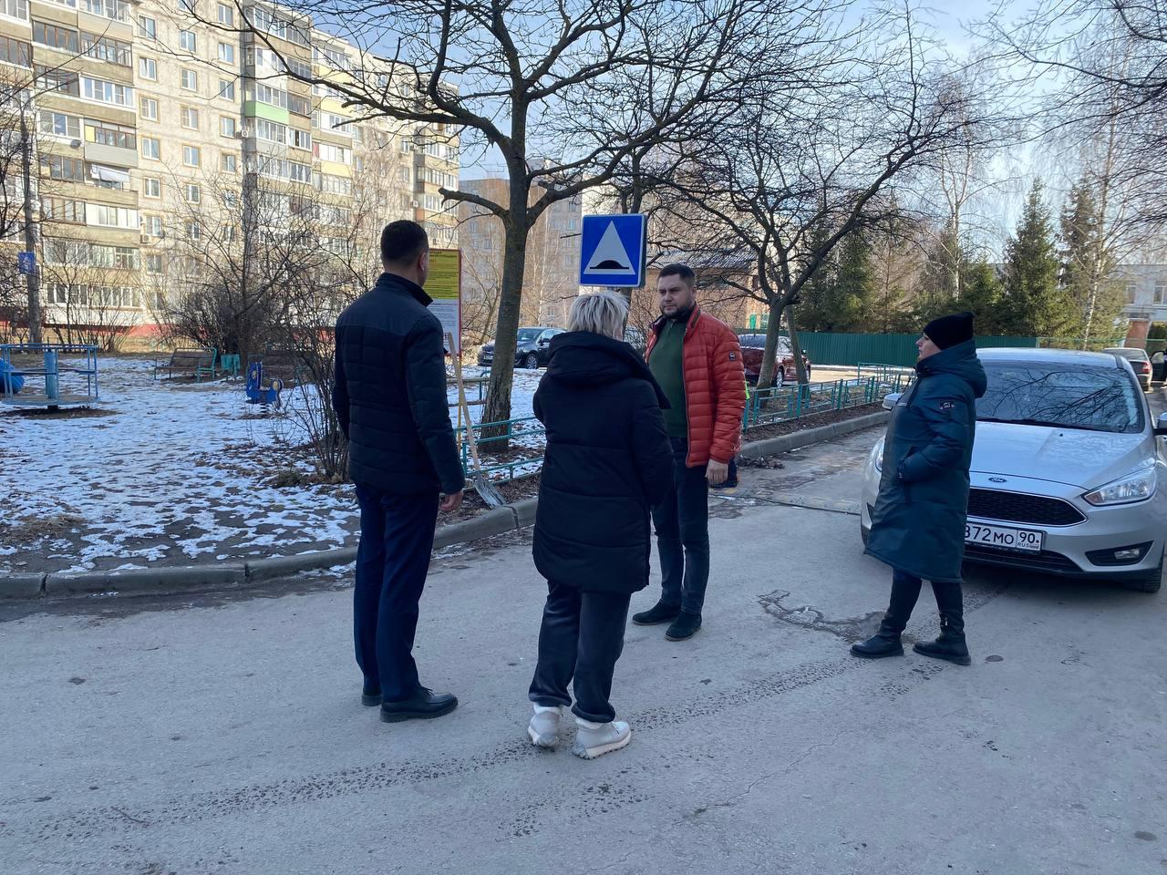 Заместитель главы округа Ходасевич Дмитрий Игоревич провел обход территории