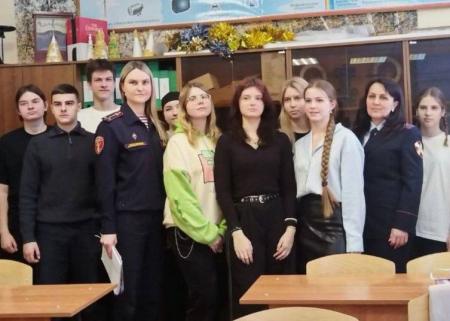 Урок мужества, посвященный Дню Росгвардии, прошел в школе №14 города Коломна