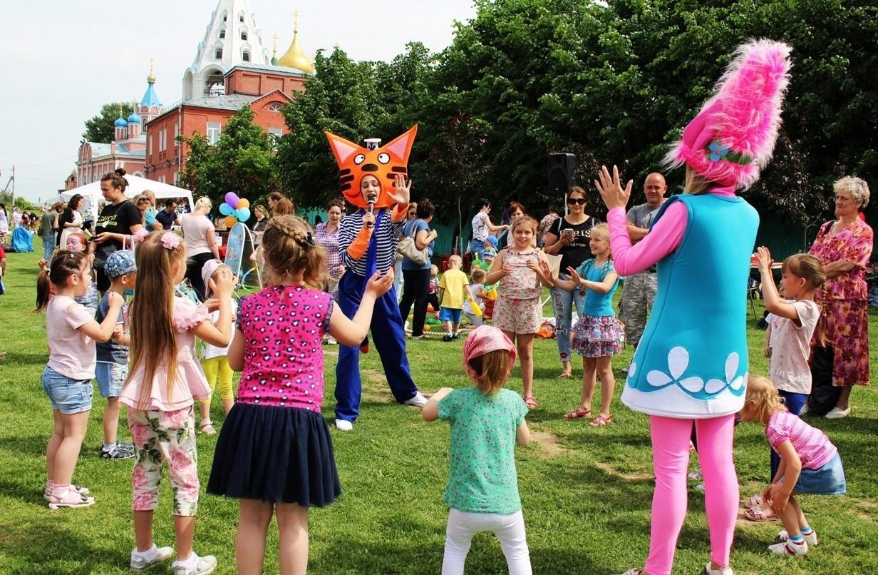 Сквер Блюдечко на один день превратится в город детства