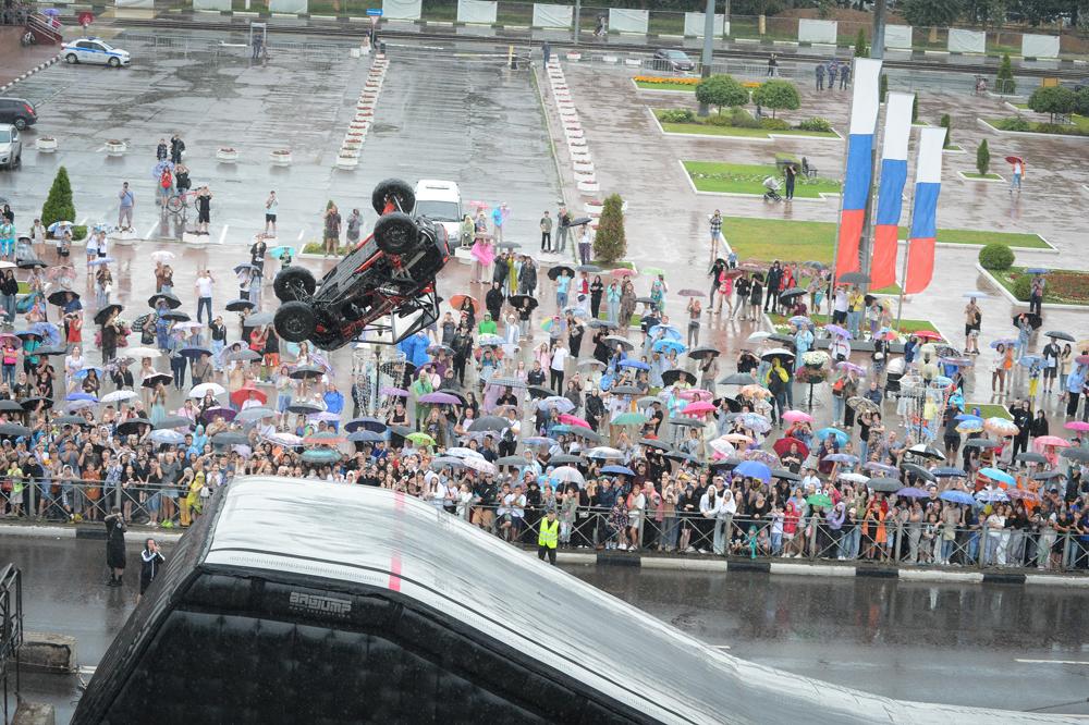 Шоу мотофристайла в Коломне собрало более 4,3 тыс. человек