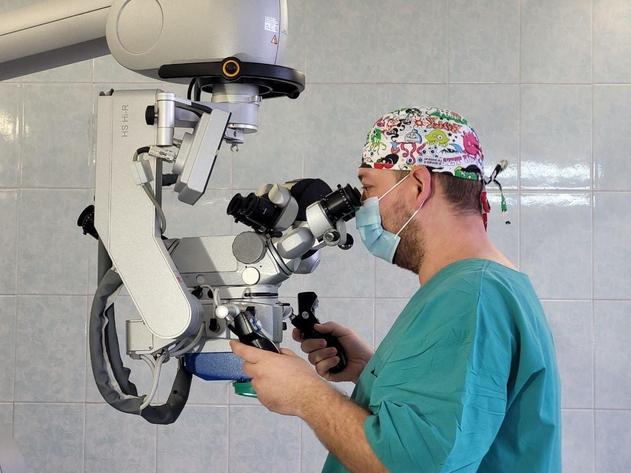 Коломенские нейрохирурги спасли от паралича мужчину, неудачно нырнувшего в водоем