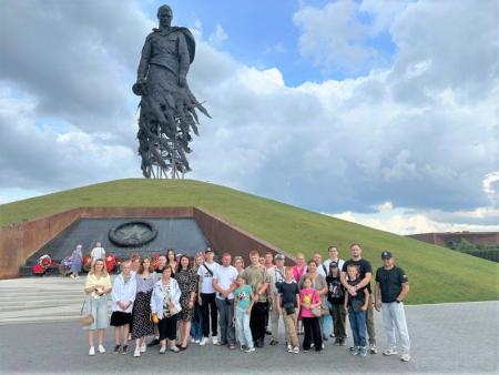 Полицейские из Коломны посетили Ржевский мемориал Советскому солдату